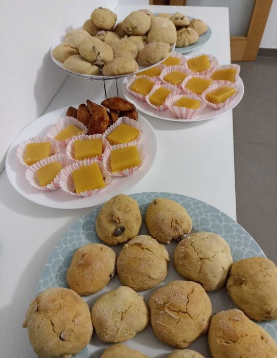 Bolos e doces caseiros