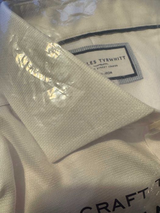 Charles Tyrwhitt Biała Koszula Non Iron (Classic fit)