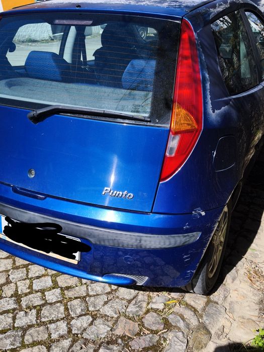 Punto 2001 excelente carrinho para o dia a dia.