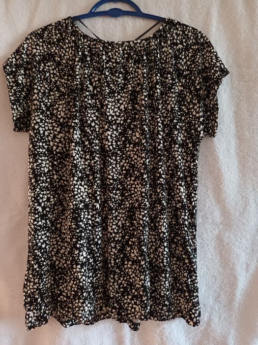 Bluzka czarno biała rozmiar M