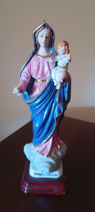 Imagem de Santa muito bonita