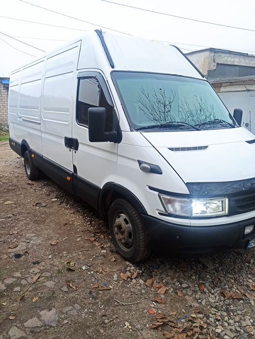 Продаю Iveco 35c17v