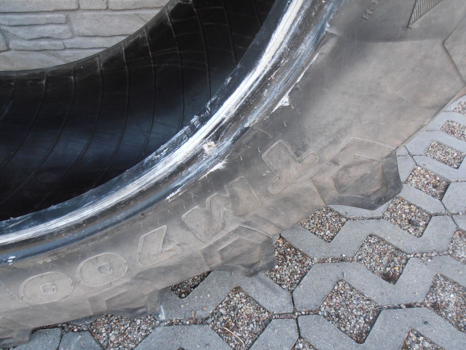 Opony 420/70 R-30