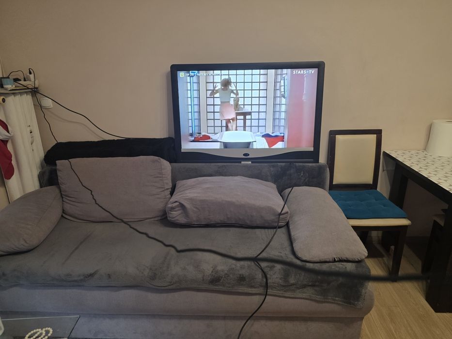 Telewizor hd  42 cale