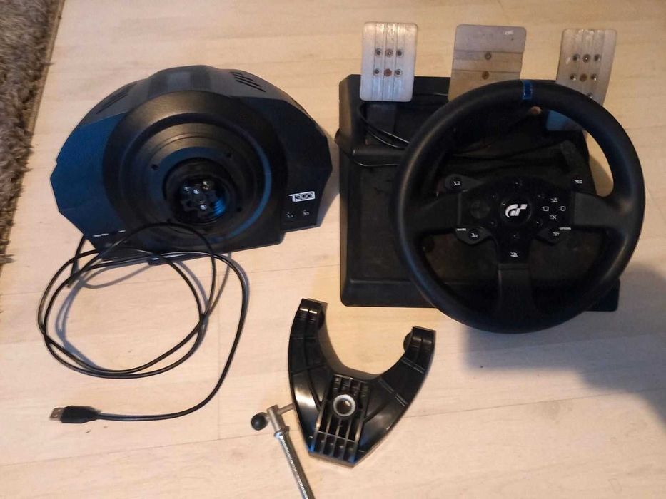 Thrustmaster T300 RS GT идеал