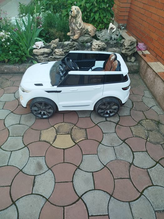 Продам детский электромобиль