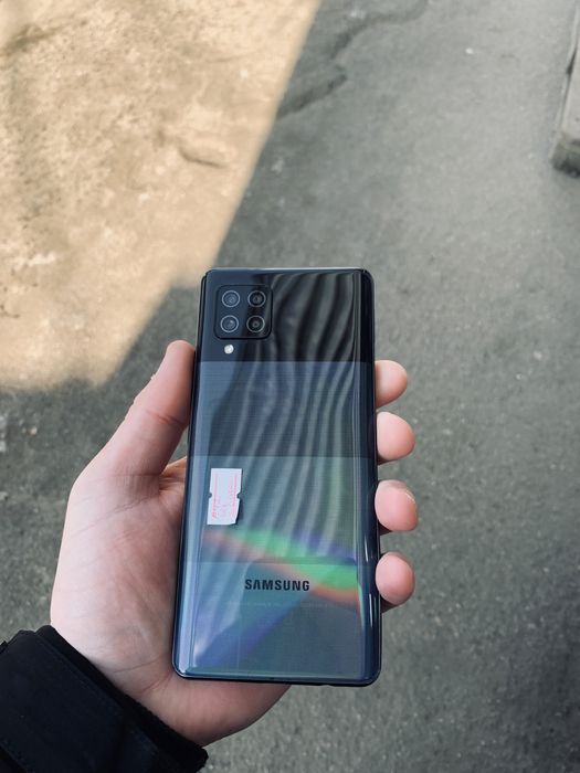 Продам телефон Samsung a42 5g (128) в идеальном состоянии