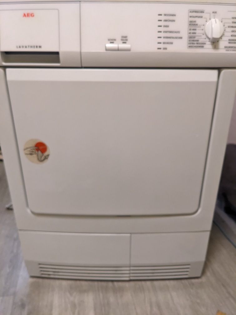 Сушильна машинка,сушка aeg,сушити одяг: 3 800 грн. - Пральні машини ...