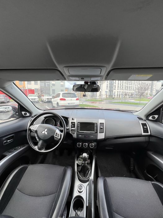 Mitsubihi Autlender