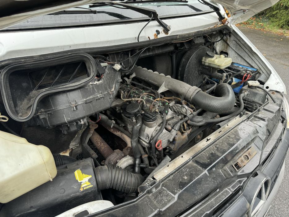 Продам эвакуатор Mercedes Sprinter 2.7  316 CDI