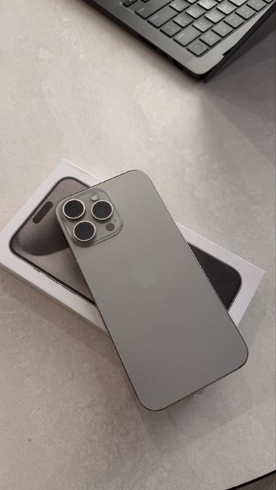 IPhone 15 Pro Max 256 gb Natural Titanium НЕ РОЗБИРАВСЯ справний