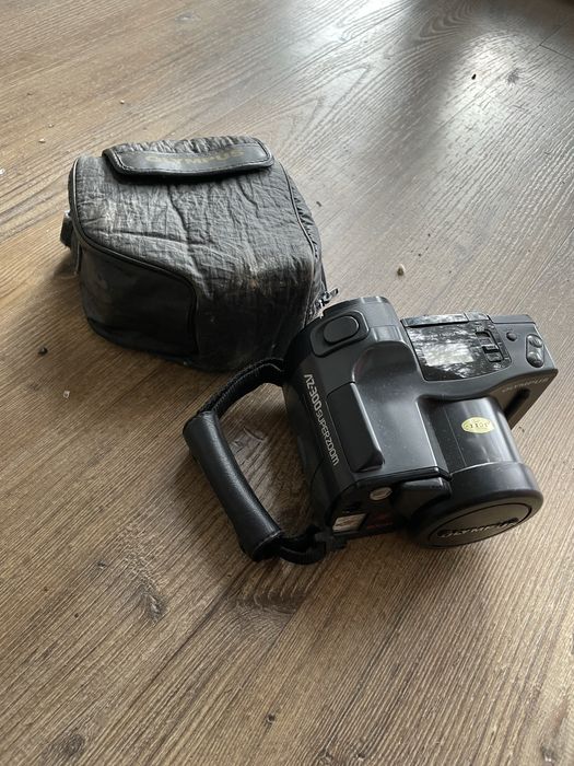 OLYMPUS AZ-300 SuperZoom Analógica - Usada