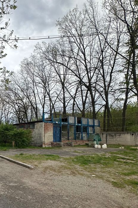 Продаж комплексу нежитлових приміщень