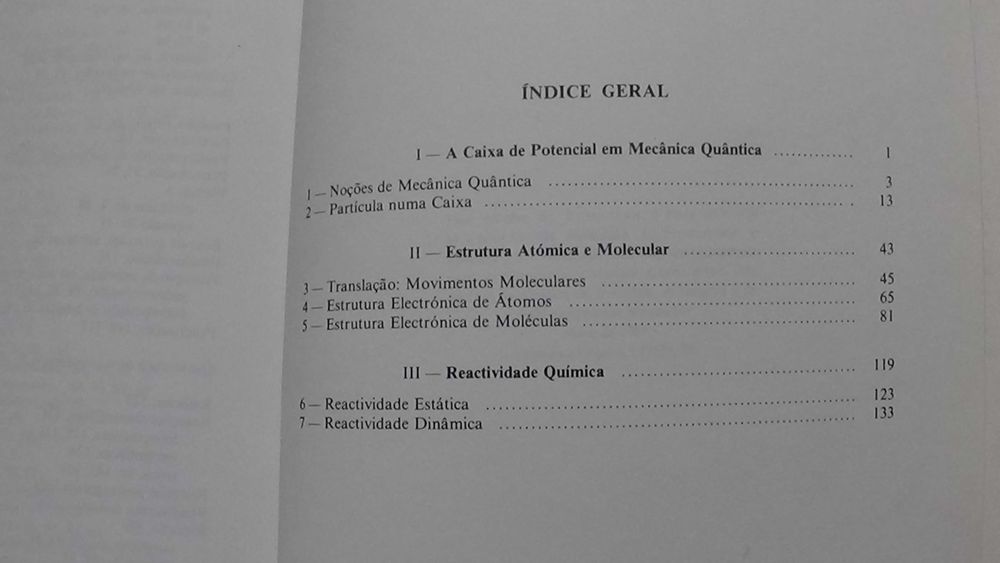Estrutura e reactividade molecular