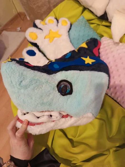 Fursuit mini partial rekin z niedokonczonym ogonem