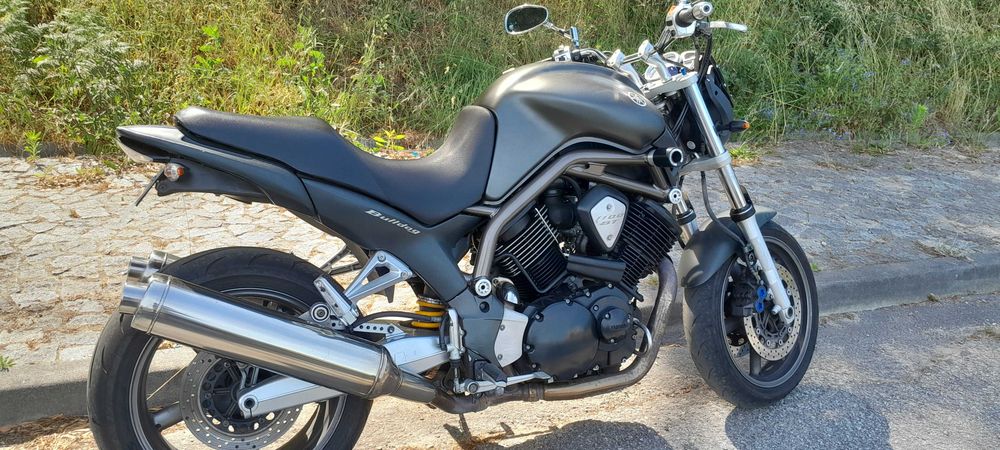 Yamaha BT1100 Bulldog / posso trocar por carro