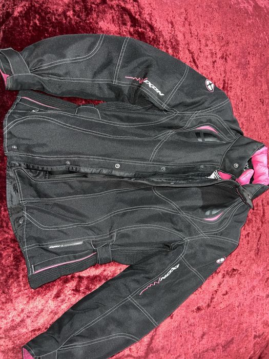 Casaco de motociclista para mulher