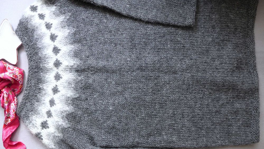 Wełniany ISLANDZKI SWETER rozpinany kardigan S 36 M 38 handmade WEŁNA