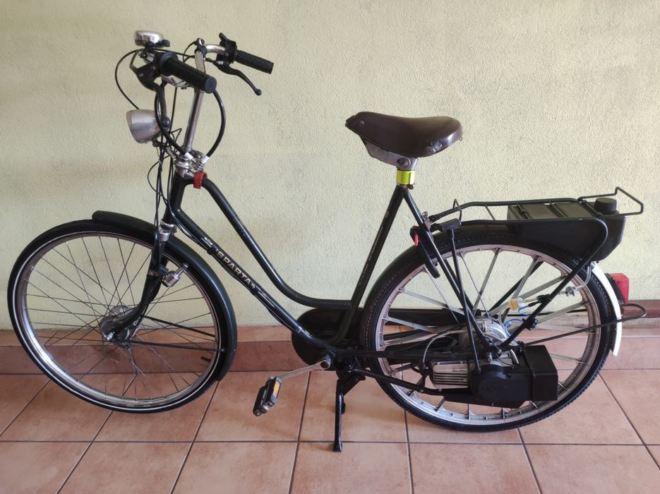 Rower spalinowy. Sparta