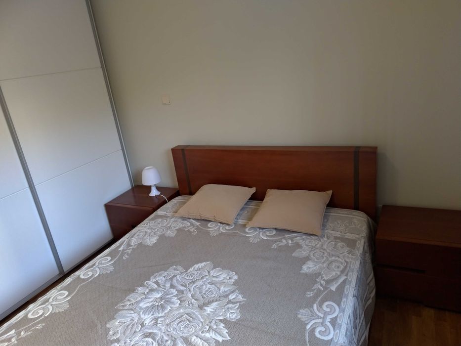 Quarto a Menina ou Rapaz | Metro | Matosinhos | Porto.