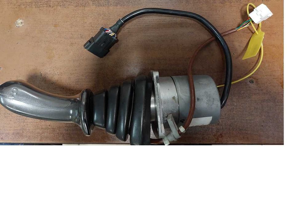 Joystick 4THES5E-10/YU036 Rexroth Nowy