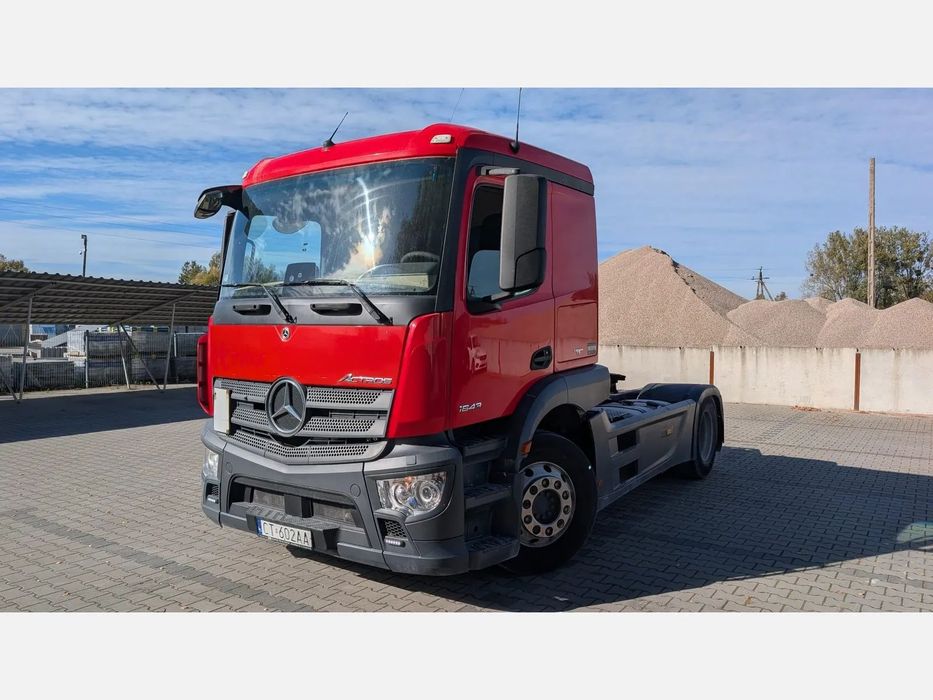 Mercedes-Benz
