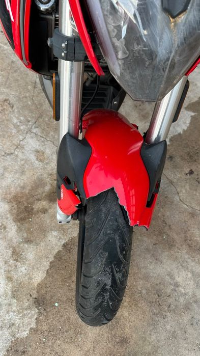 Keeway RKF 125 ( ACIDENTADA )