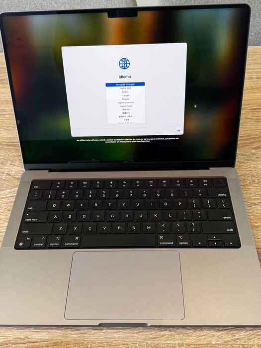 MacBook Pro M2 14” 16GB RAM SSD 512GB – Estado de Novo