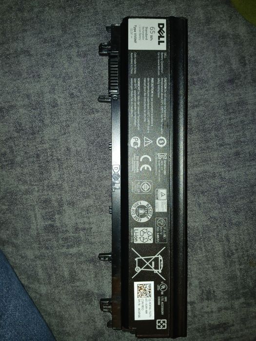 Продам батарея до Dell
