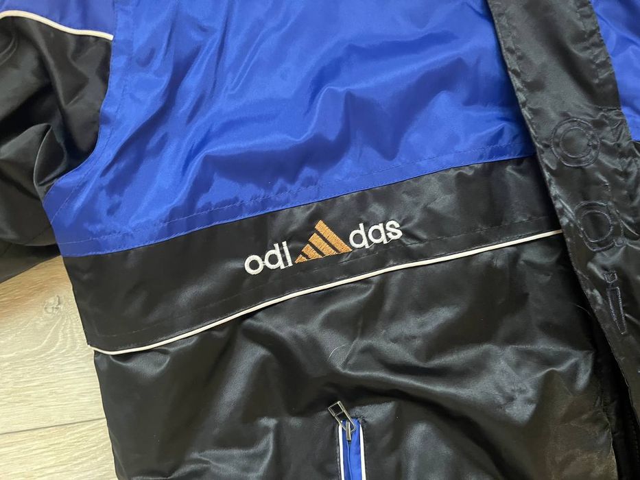 Куртка odidas 5 полосок