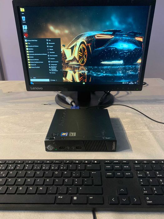 Computador e Monitor Lenovo