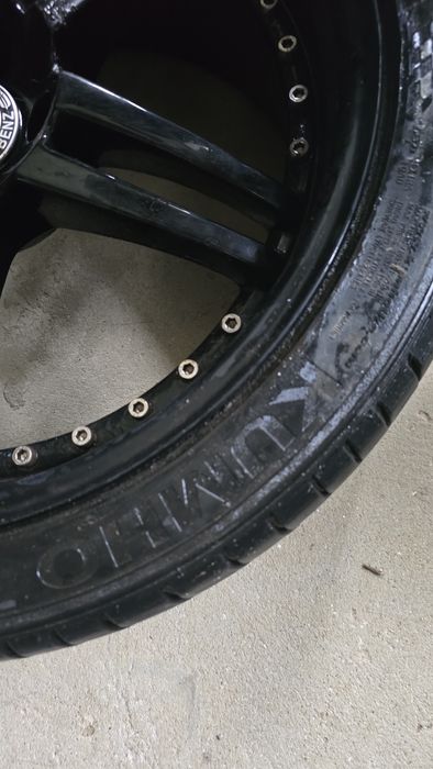 Jantes com pneus mercedes 19