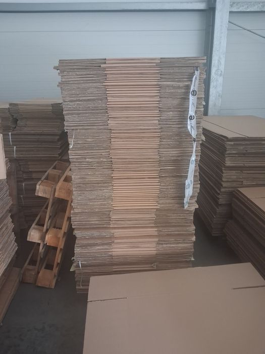 Karton pudełko 140x47x28 i 160x50x20