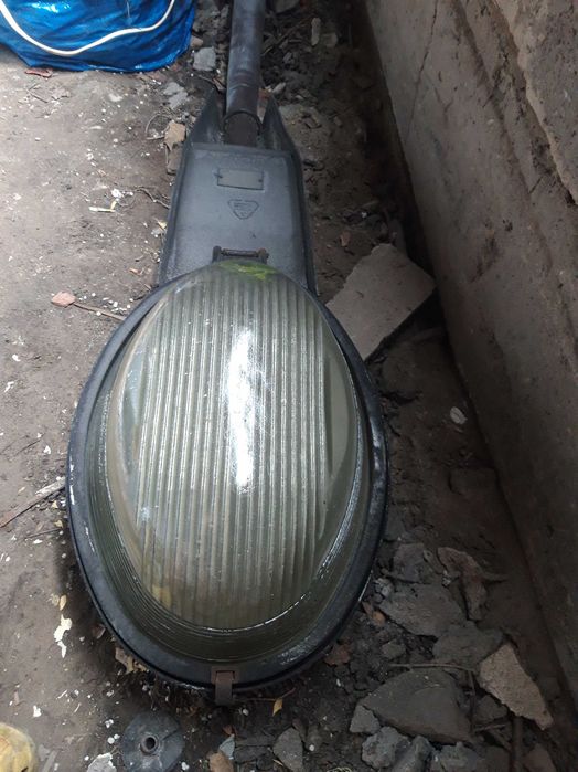 Duza lampa loftowa na dom