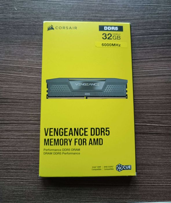 Corsair 32GB (2x16GB) 6000MHz CL36 Vengeance AMD EXPO