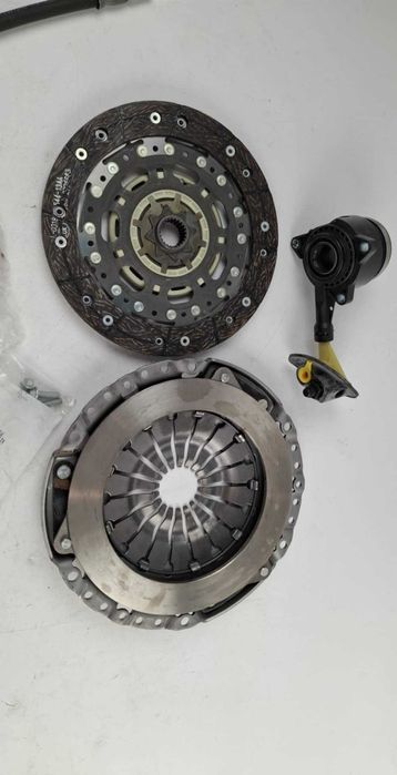 Sprzęgło - komplet SCHAEFFLER LUK Volvo Focus