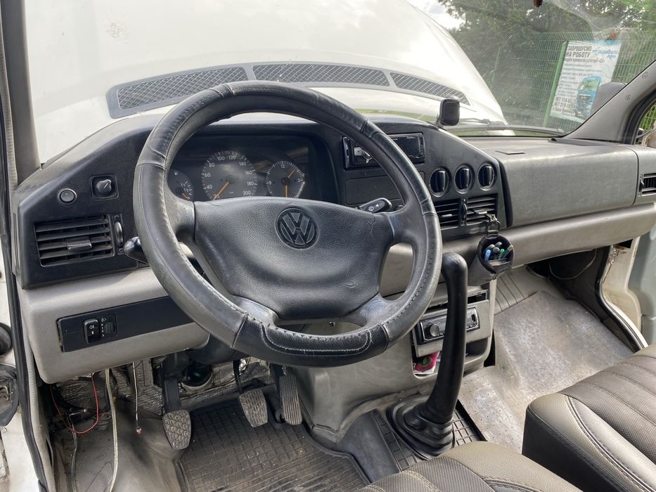 Фольцваген LT2.5 дизель 2000р