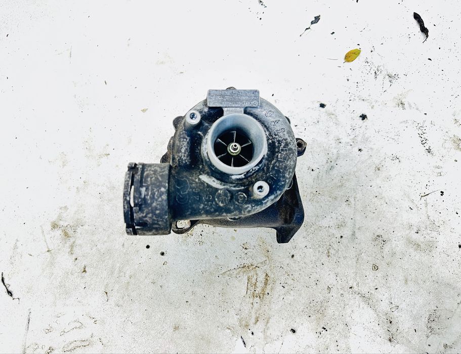 Volkswagen Touran I turbospreżarka turbo turbina 1.9 tdi