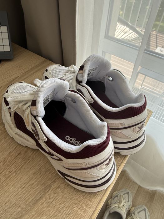 Кросівки Adidas Astir
