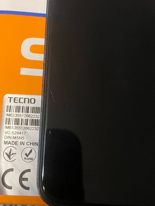 Продам Tecno Spark10 в хорошем состоянии