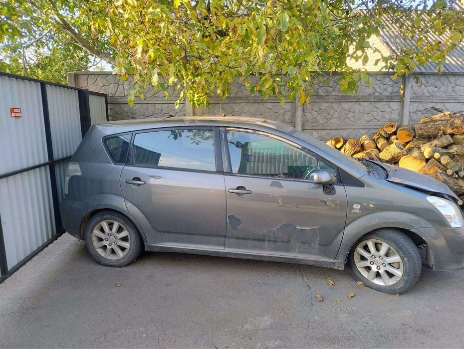 Разборка Toyota Avensis t25 Toyota Corolla Verso E12 2.0 d4d 2004-2009 Toyota Corolla e11 2001