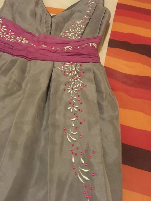 Vestido Bordado Madeira em seda selvagem