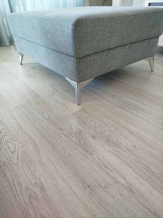 Sofá ( puff ) cinza