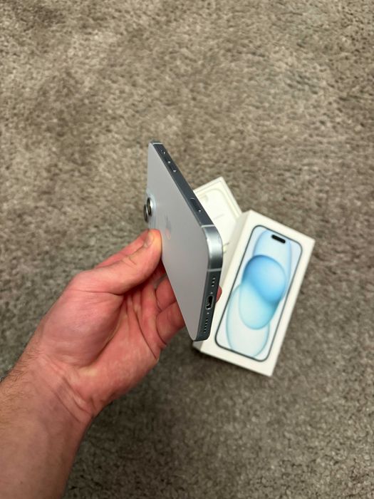 iPhone 15 • 128GB • Niebieski • Pudełko • 85% • Stan bardzo dobry