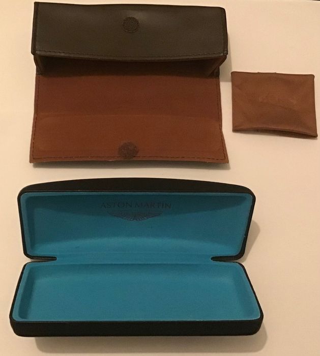 Caixas para óculos de várias marcas premium