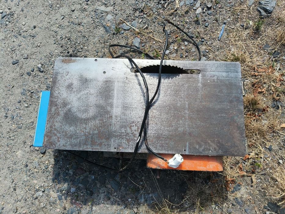 Продам станок деревообробний циркулярний фуговальний