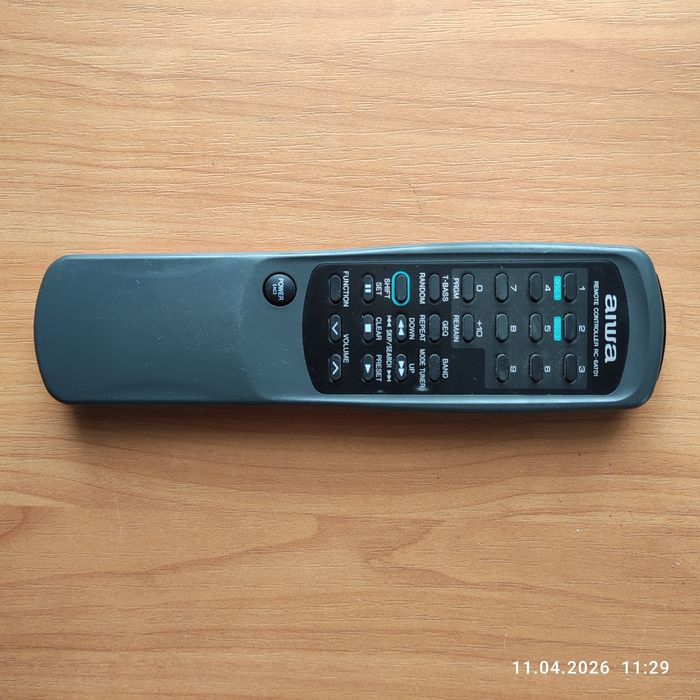Музичний центр AIWA  з пультом