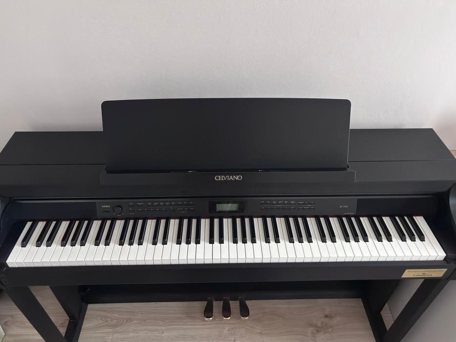 Casio Celviano Ap700 pianino cyfrowe Bechstein