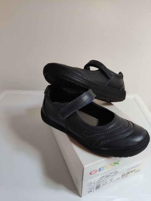 Sapato ou Sabrina Geox menina azul t.31 bom estado