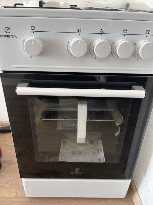 Нова газова плита  Greta